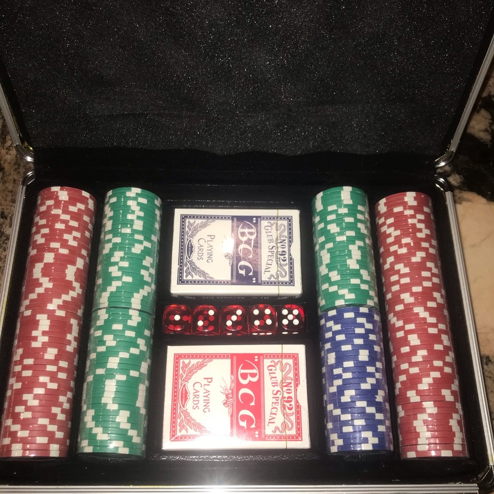 Poker Set Full Official Set Unopened Brand New